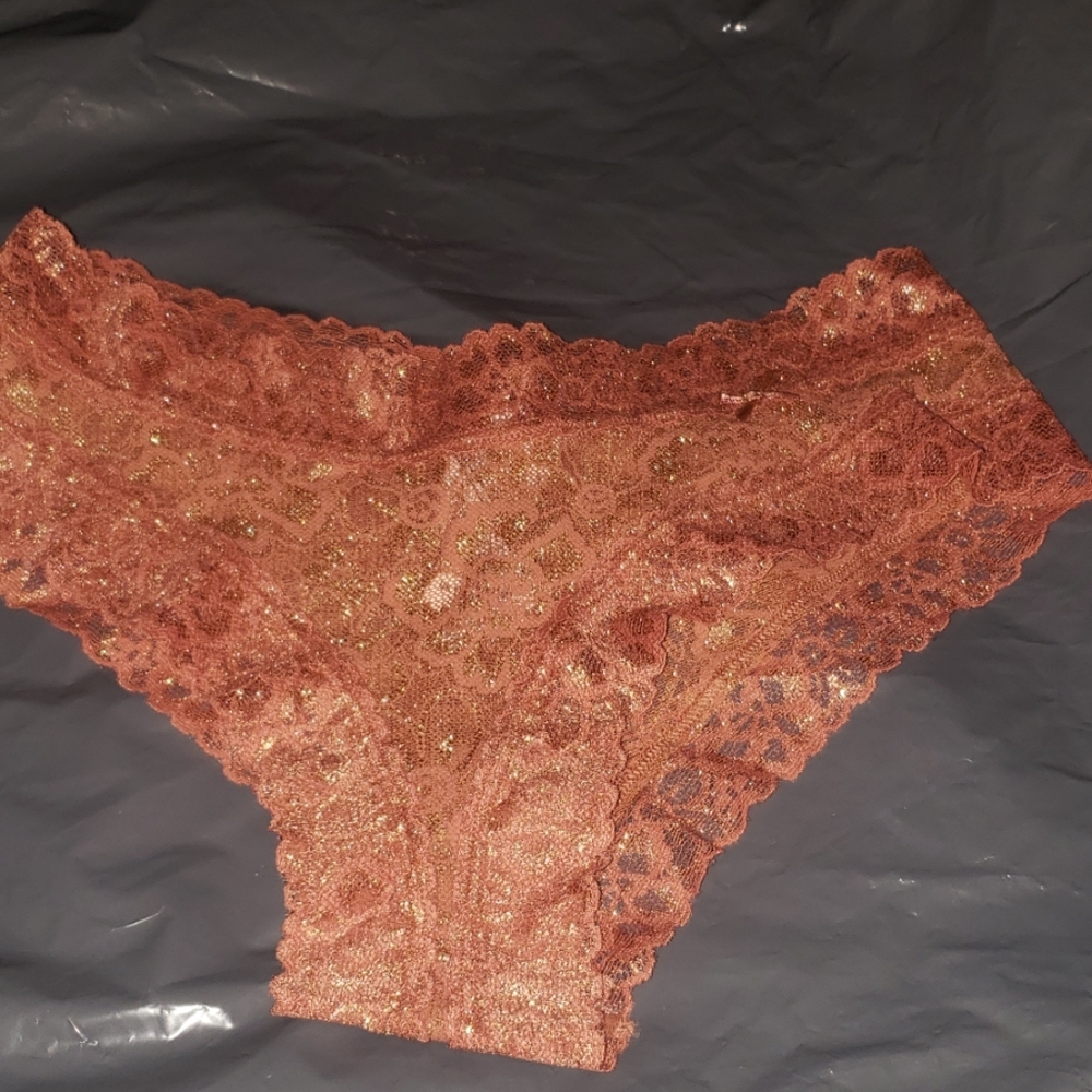 Floral Lace Hiphugger Panty